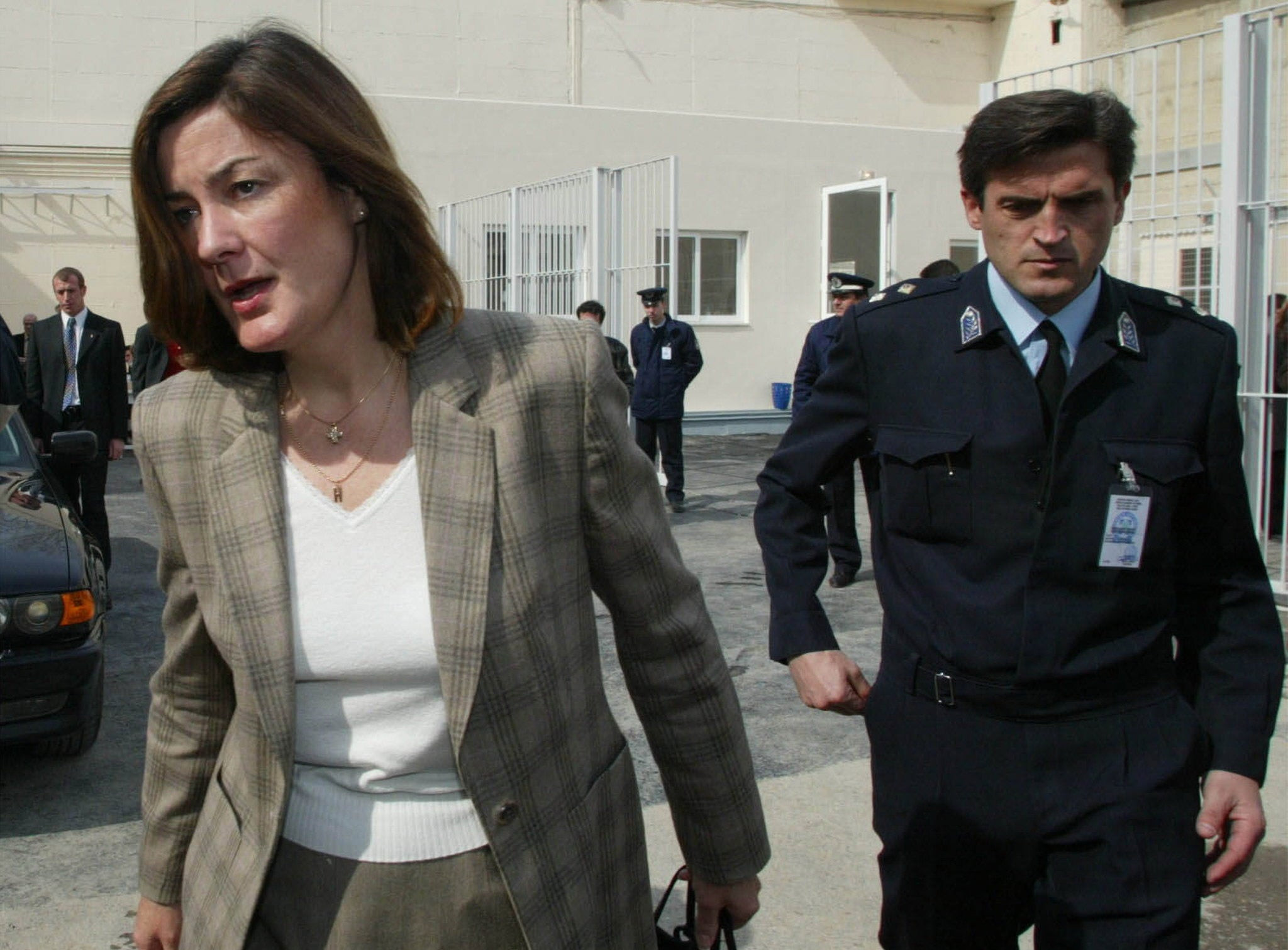 Χήρα Σόντερς: Είμαι σοκαρισμένη από την άδεια στον Κουφοντίνα